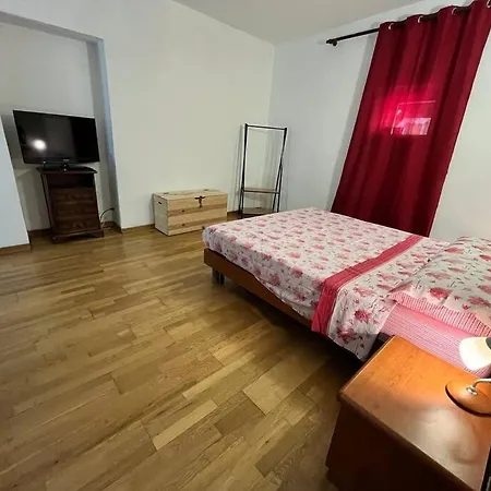 Amabile Garconniere Апартаменты *